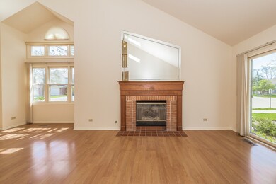 NICE SIZE LIVING ROOM WITH A GAS FIREPLACE!