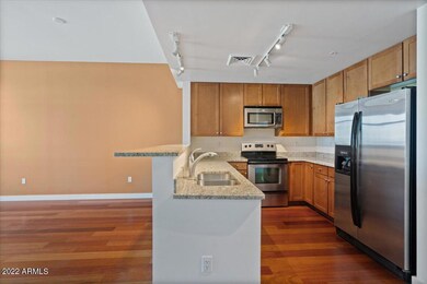 10-Kitchen