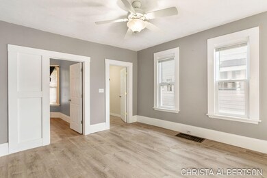 14-web-or-mls-942-park-st-sw