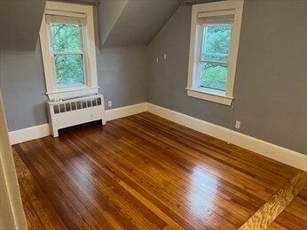 34 Thurston Rd, Newton Upper Falls, MA 02464 - photo 3