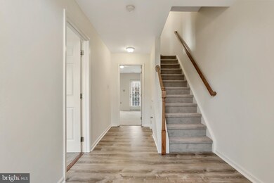 41 Battalion Ct, Bunker Hill, WV 25413 - photo 2