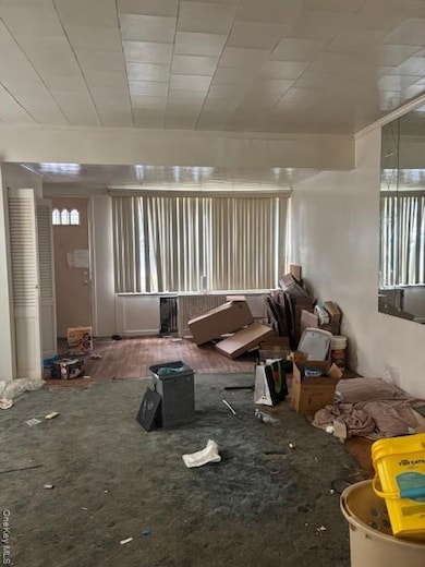 10431 113th St, South Richmond Hill, NY 11419 - photo 7