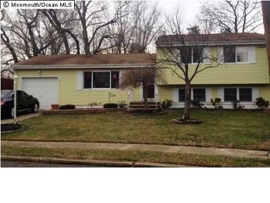 75 Cornell Dr, Hazlet, NJ 07730 - photo 2