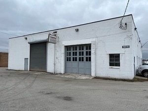 19510 Burnham Ave, Lansing, IL 60438 - photo 5