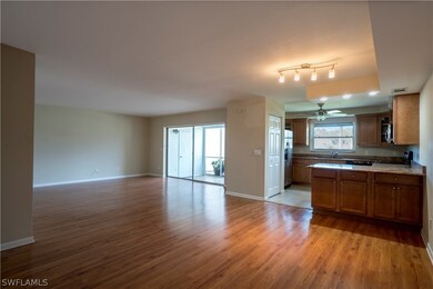 185 Cypress Way E unit 104, Naples, FL 34110 - photo 3