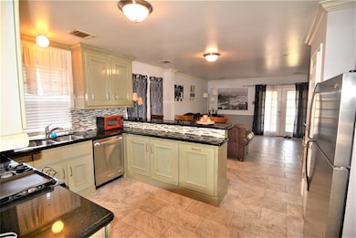 7423 River Pines Dr, Cypress, TX 77433 - photo 4