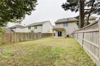 320 Garcia Dr unit B, Virginia Beach, VA 23454 - photo 6