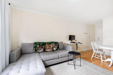 1397 Broadview Ave 3 (Interior)-5