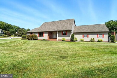 213 Conestoga Ln, Spring Grove, PA 17362 - photo 3