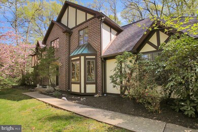 4027 Hillview Rd, Temple, PA 19560 - photo 2