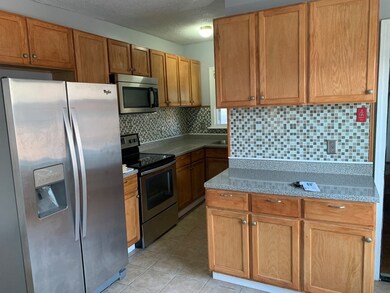 24 Lockland Ave unit 1, Ludlow, MA 01056 - photo 2