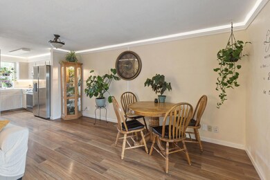 3-web-or-mls-1012-se-camelot-dr