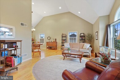 3520 Fox Hill Dr, Chambersburg, PA 17202 - photo 5