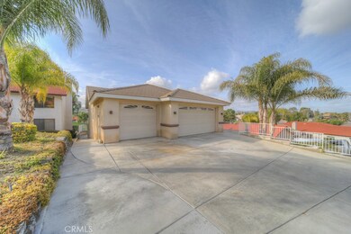 22600 Calcutta Dr, Canyon Lake, CA 92587 - photo 2