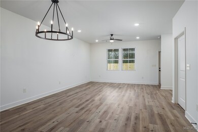 736 Stonebrook Ln, Tuscaloosa, AL 35405 - photo 4