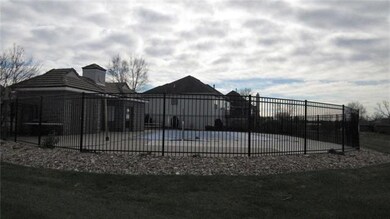 513 Chardonnay Ave, Raymore, MO 64083 - photo 6