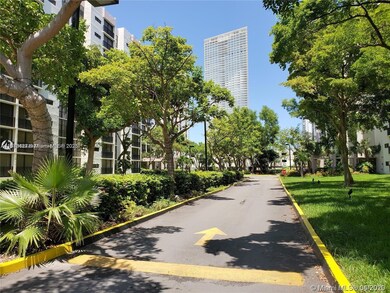 Plaza of the Americas unit 412-IV, Sunny Isles Beach, FL 33160 - photo 5
