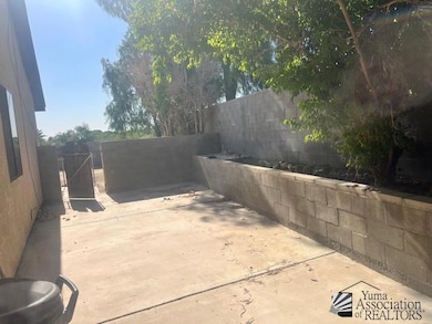 1432 S Sunset Dr, Yuma, AZ 85364 - photo 4