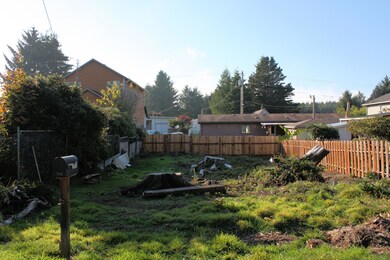 711 SE Quay Ave, Lincoln City, OR 97367 - photo 2