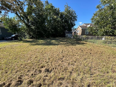 2124 Misroon St, North Charleston, SC 29405 - photo 3