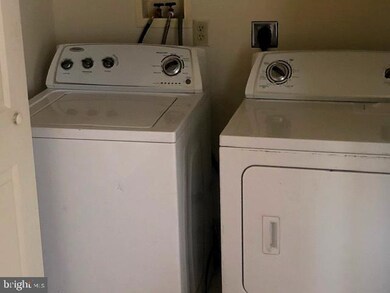 241 Merrbaugh Dr, Hagerstown, MD 21740 - photo 6