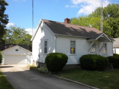 Logan_exterior summer