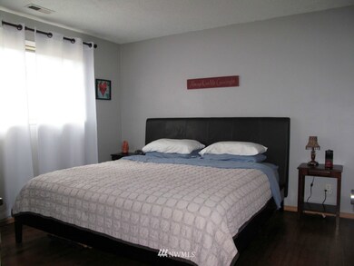 unlisted-address, Longview, WA 98632 - photo 7