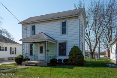 401 Jackson St, Wapakoneta, OH 45895 - photo 3