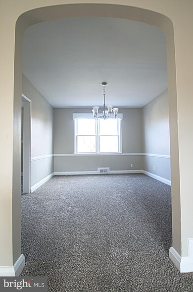 5423 Purdue Ave, Baltimore, MD 21239 - photo 5