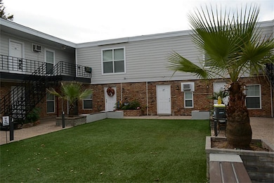 1419 Hawthorne St unit 28, Houston, TX 77006 - photo 3