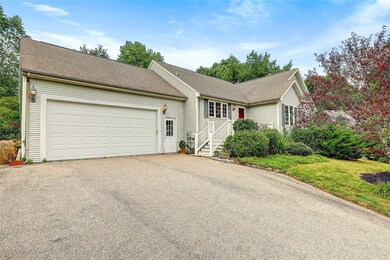 33 Dawn Ct, Wakefield, RI 02879 - photo 4