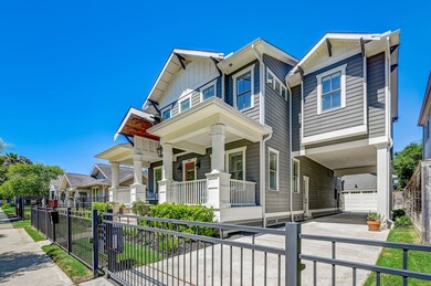 1107 E 7th 1/2 St, Houston, TX 77009 - photo 2