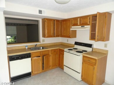 Exterior Front - Kitchen