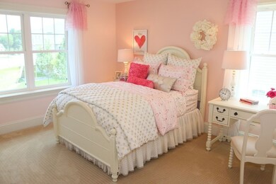 32 Brookview Rd, Millis, MA 02054 - photo 4