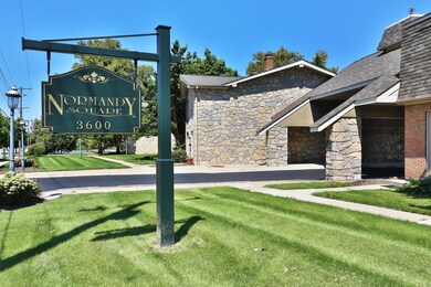 Normandy Square