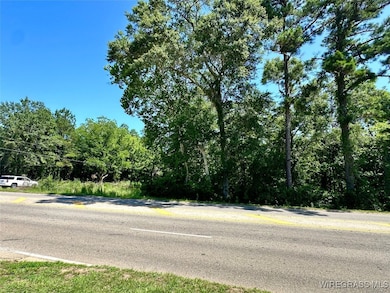 635 Glover Ave, Enterprise, AL 36330 - photo 2