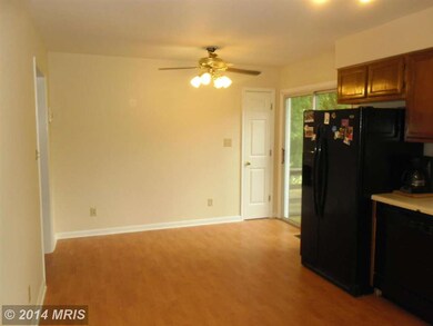 6113 Windsor Dr, Fredericksburg, VA 22407 - photo 4