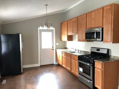 1434 Kings Rd, Carpentersville, IL 60110 - photo 5