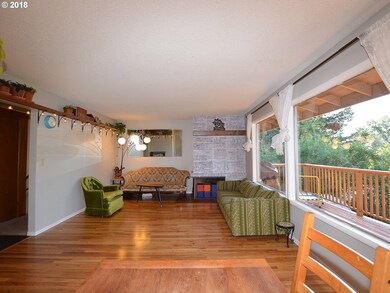 Living Room/Dining Room