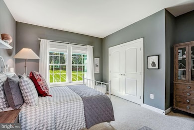 1682 Hunting Crest Way, Vienna, VA 22182 - photo 7