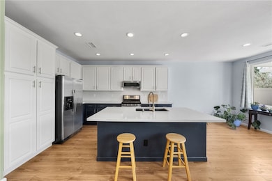 37763 Amber Ln, Murrieta, CA 92562 - photo 2