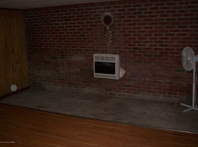 460 Ridge Ave, Dallas, PA 18612 - photo 7