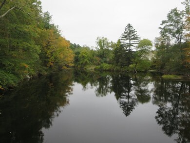 3126 S Main St unit 3126, Palmer, MA 01069 - photo 3