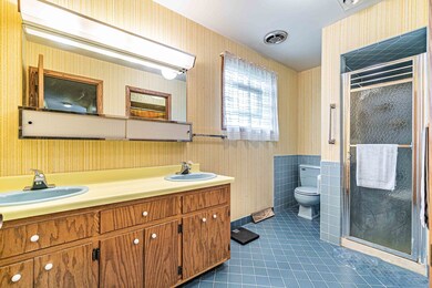 3330 205th St, Olympia Fields, IL 60461 - photo 2