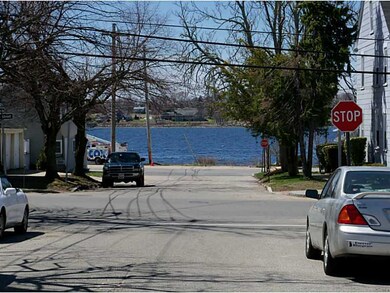 720 Hope St, Bristol, RI 02809 - photo 3