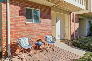1804 Wildbrook Ct unit C, Concord, CA 94521 - photo 3
