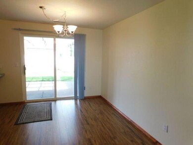 935 Juanita Way, Central Point, OR 97502 - photo 3