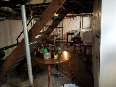 1714 Jefferson St, Anderson, IN 46016 - photo 4