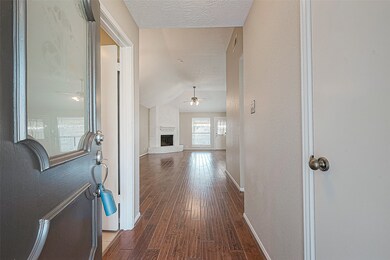 1507 Regency Ct, Friendswood, TX 77546 - photo 5