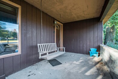 2934 W Front St, Buchanan, MI 49107 - photo 2
